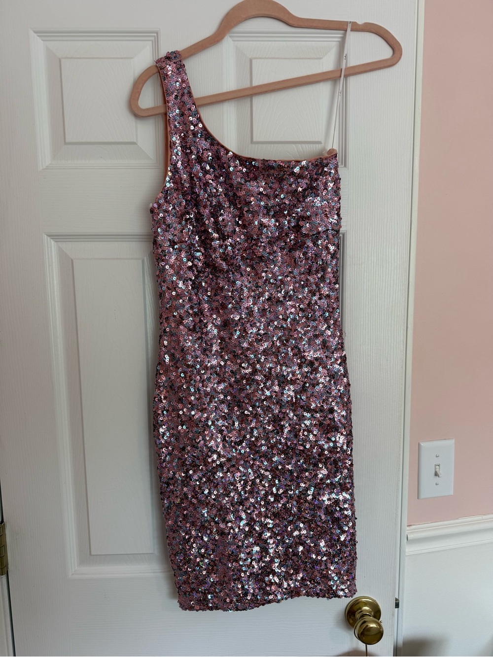 Lulu's Rose Sequin One-Shoulder Cocktail Dress